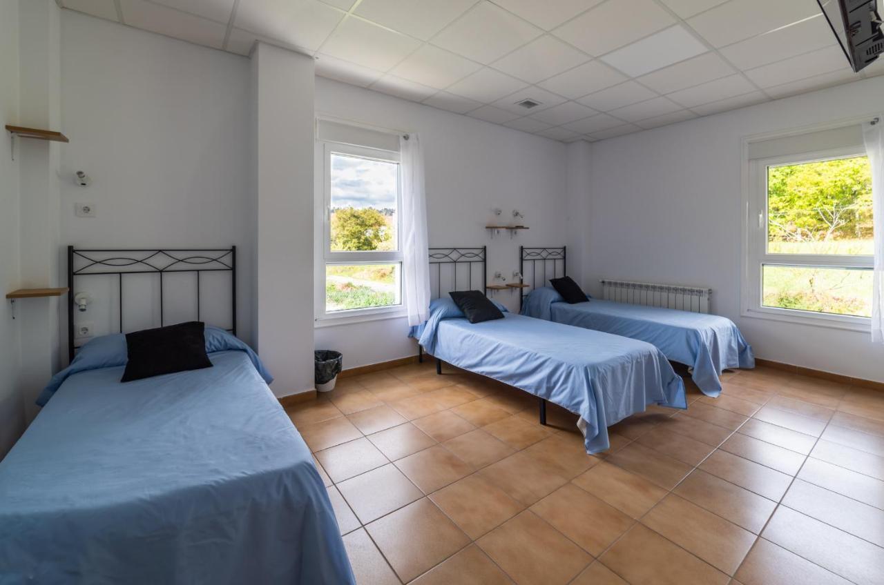 Albergue Espiritu Xacobeo O Pedrouzo Bagian luar foto